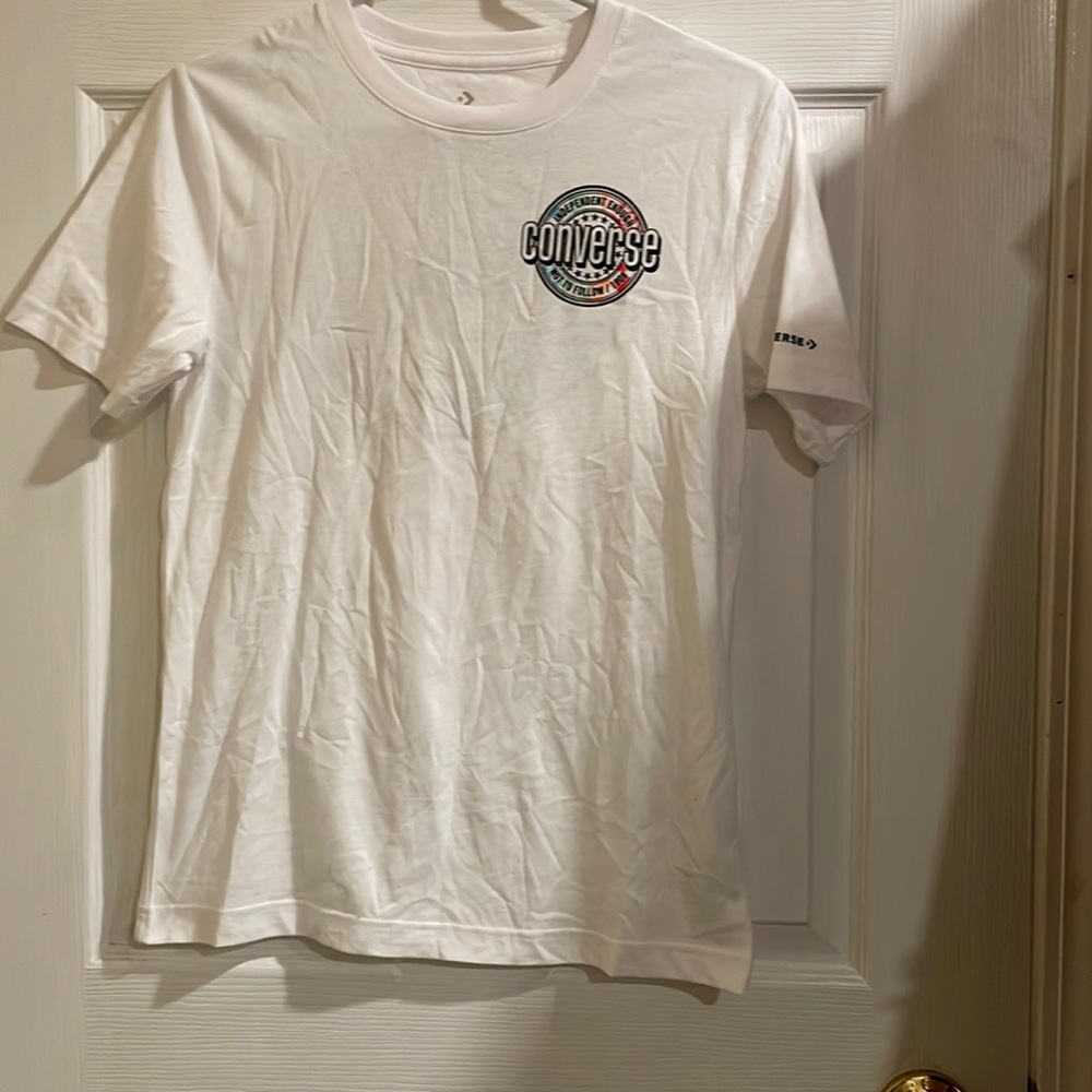 White converse shirt